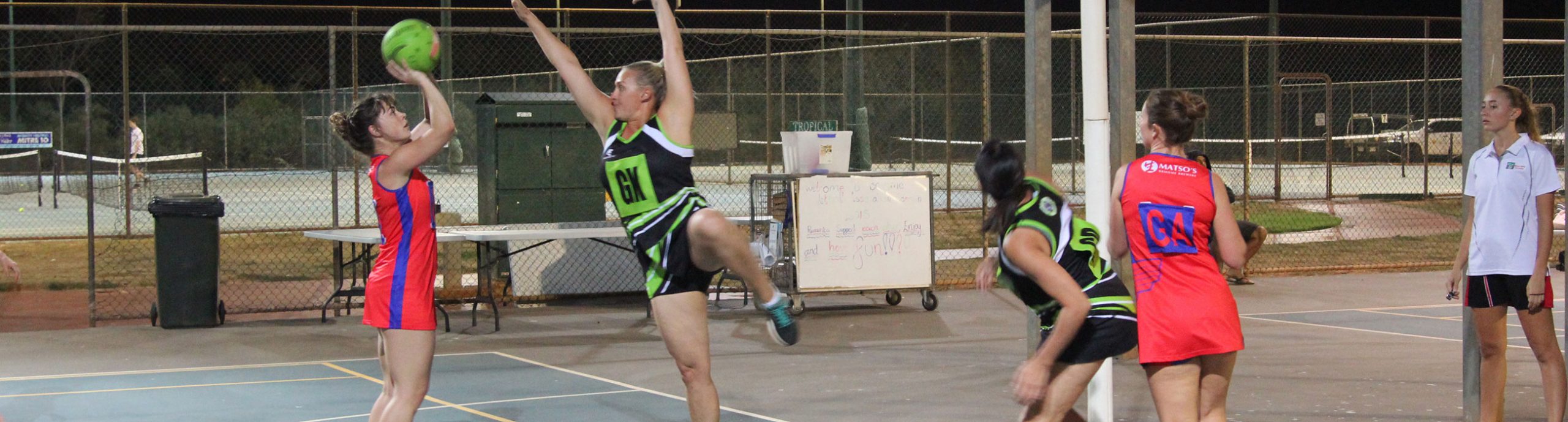 Old Girls vs Towns Netball Teams